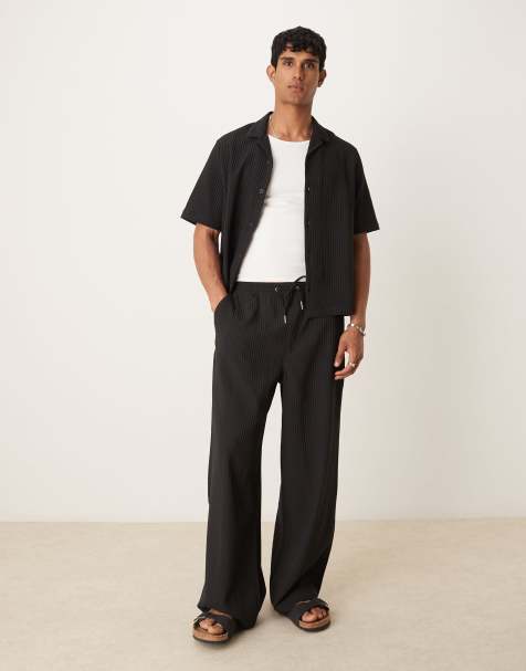 ASOS DESIGN - Sæt med sort og plisseret skjorte - view 1