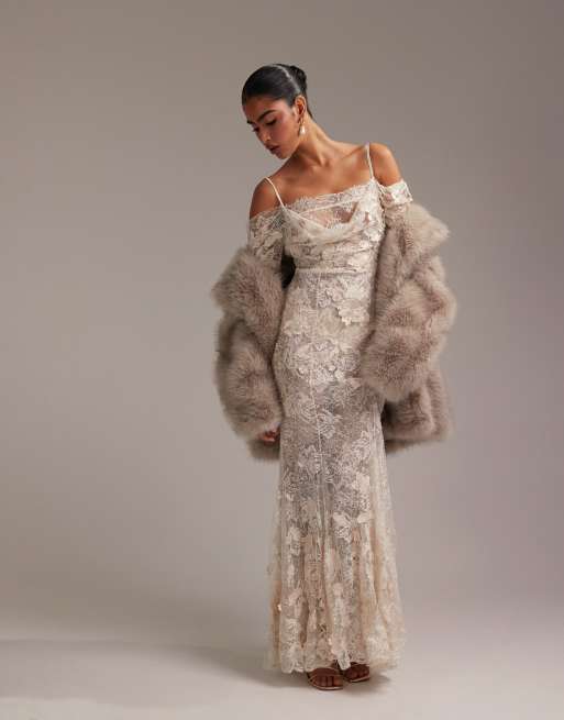 ASOS DESIGN statement applique lace fishtail maxi wedding dress in ivory