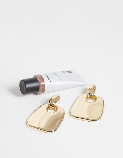 ASOS DESIGN statement doorknocker oorbellen in goudkleur, 4 van 4