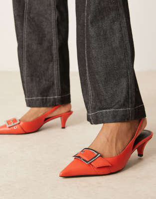 ASOS DESIGN - Stellar - Schuhe in Orange mit Schnallendetail und Kitten-Absatz