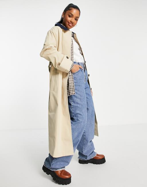 ASOS DESIGN – Stenfärgad oversize-trenchcoat med marinblå manchesterkrage