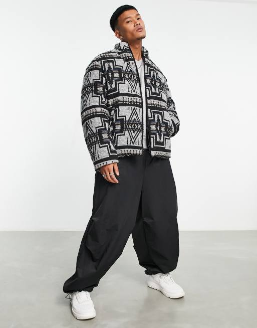ASOS DESIGN – Steppjacke in schwarz-weißer Wolloptik mit Aztekenmuster 