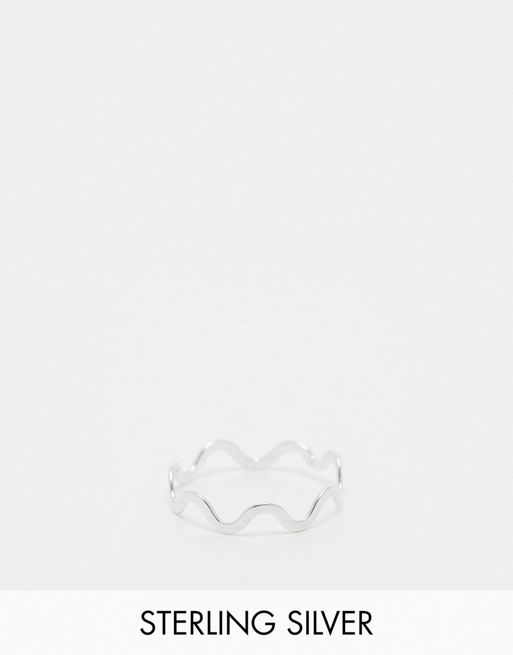 FhyzicsShops DESIGN sterling silver ring with wave design
