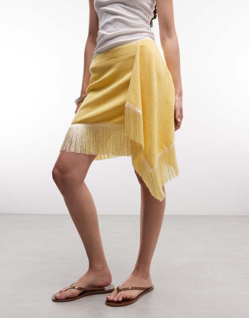 ASOS DESIGN stickad sarongminikjol med fransar i gult, 2 av 5