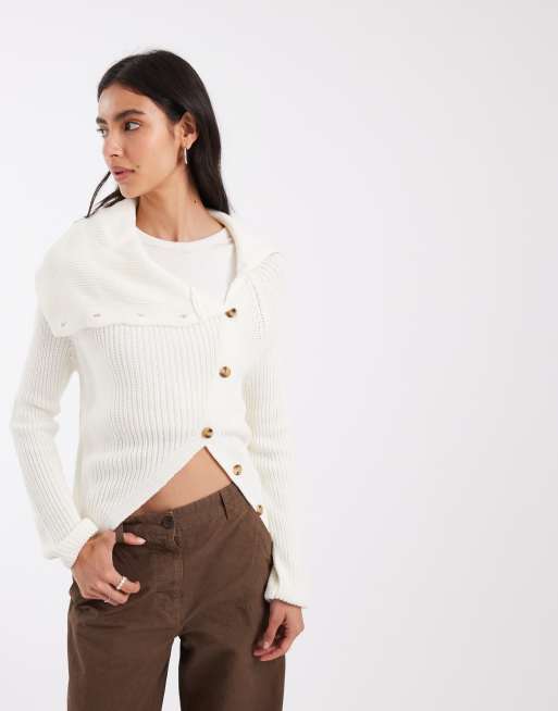 ASOS DESIGN stickad tröja med vikbar detalj i havrefärgad, 2 av 4