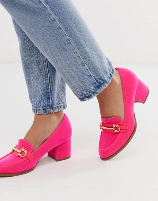 Pink on sale heeled loafers