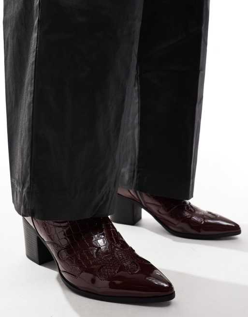 ASOS DESIGN - Stivaletti chelsea con tacco verniciati bordeaux con dettaglio western