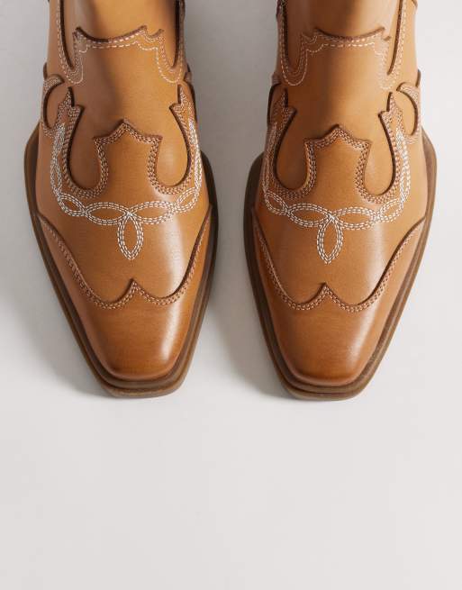 ASOS DESIGN - Stivaletti stile western color cuoio con tacco cubano, 3 di 4