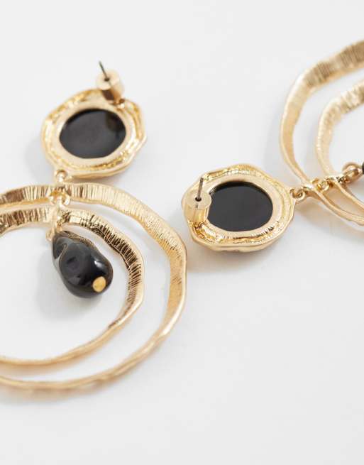 ASOS DESIGN store cirkulære øreringe med morbærsten i børstet guld, 4 af 5