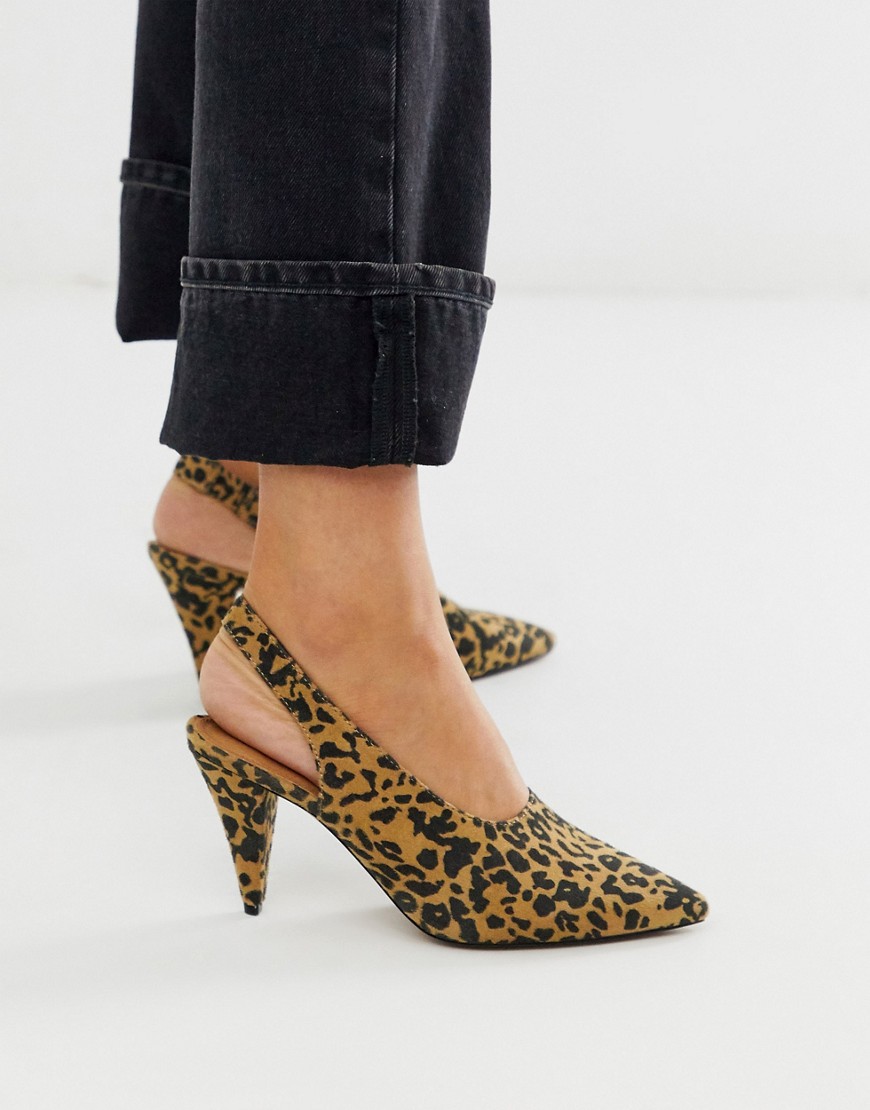 ASOS DESIGN – Stormie – Leopardmönstrade skor med halvhög klack och hälrem-Flerfärgad