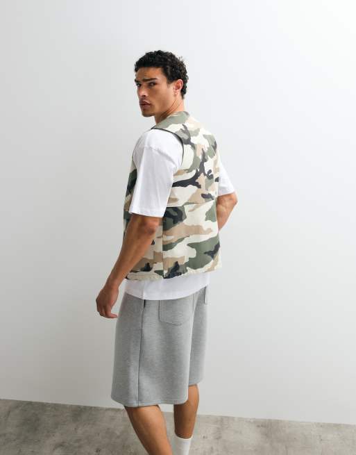 ASOS DESIGN stormMAX™ water repellent utility gilet in camo, 4 of 7
