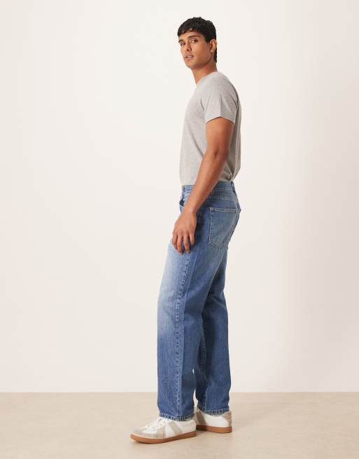 ASOS DESIGN straight jeans in vintage mid wash blue, 3 of 5