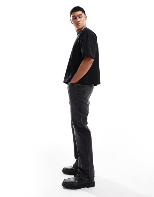 ASOS DESIGN straight leg jeans with stretch in washed black, 3 of 5
