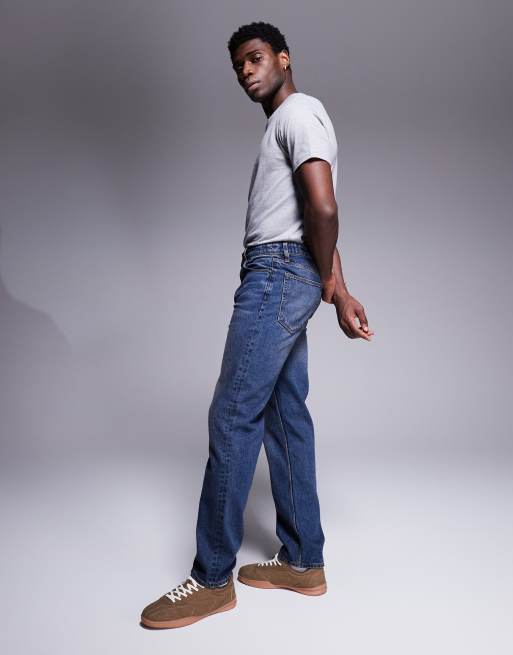 ASOS DESIGN straight leg jeans with vintage tint in dark wash blue, 2 of 5