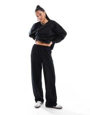 ASOS DESIGN straight leg jogger in black | ASOS