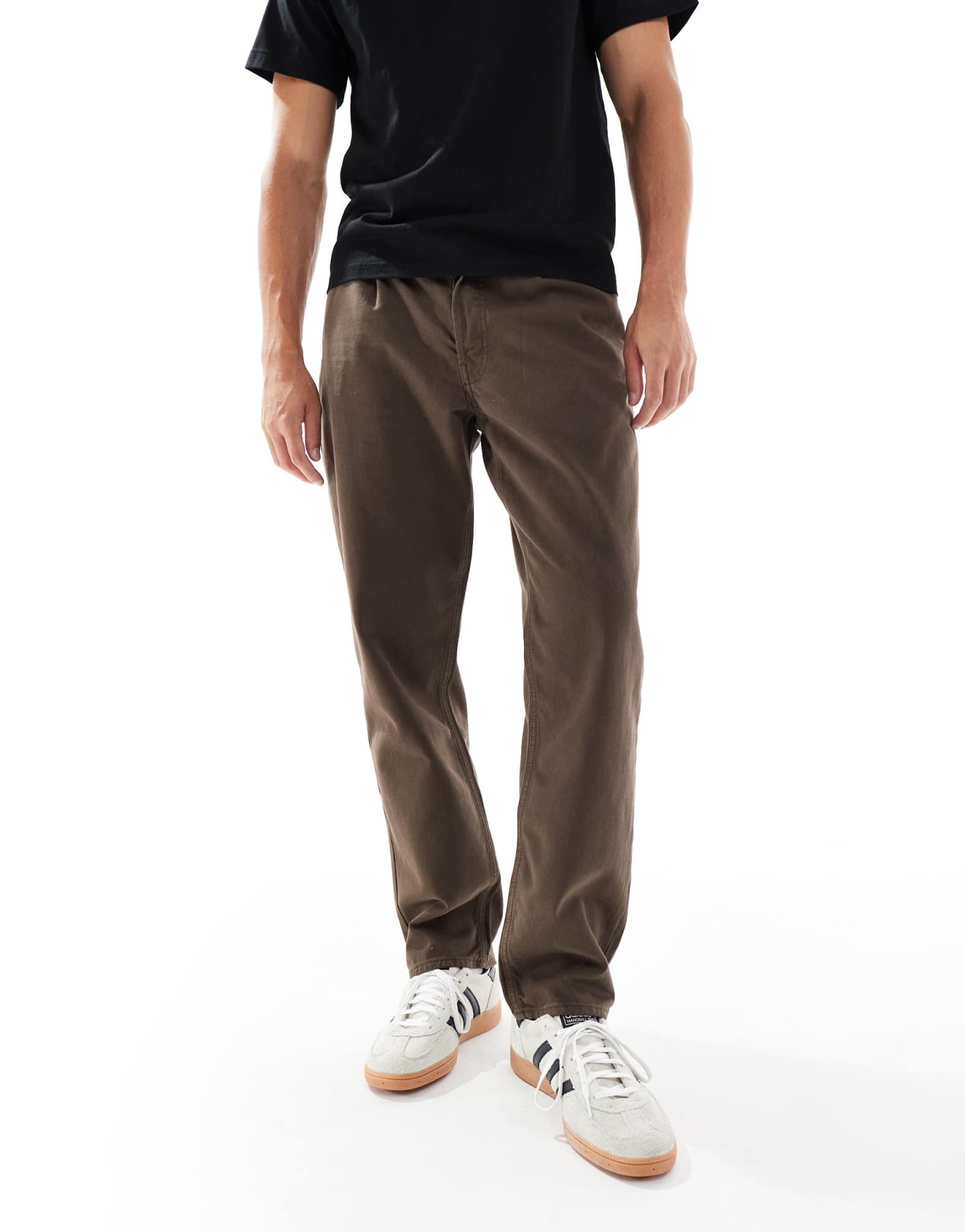 Дизайнерские брюки ASOS прямого кроя коричневого цвета со складками