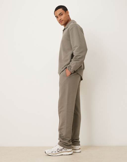 ASOS DESIGN straight leg pique sweatpants with pin tucks in khaki, 3 of 5