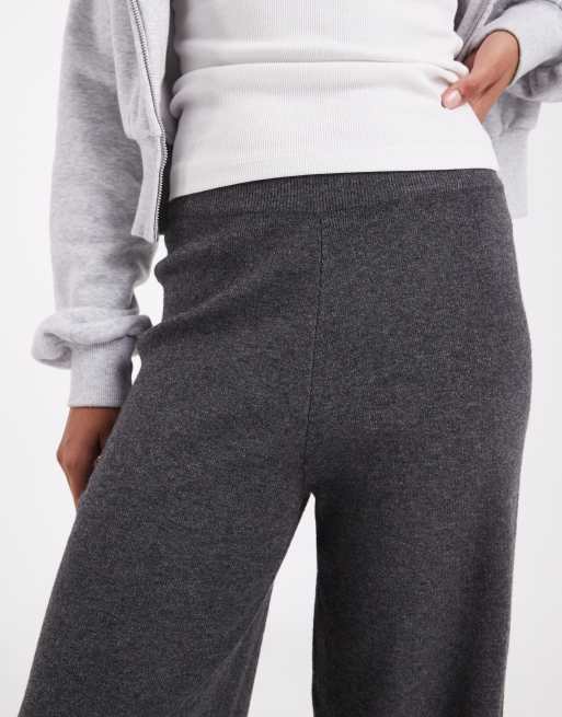 ASOS DESIGN straight leg relaxed trouser co-ord in charcoal, 4 of 5