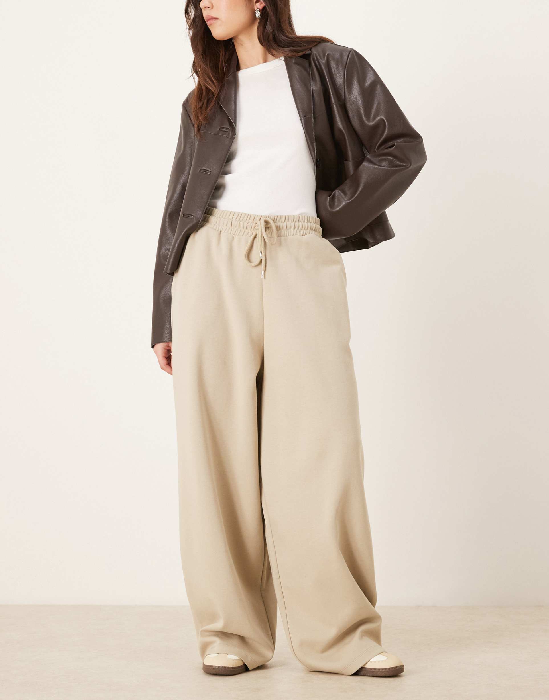 asos design straight leg sweatpants with seam detail in gray heather - part of a set