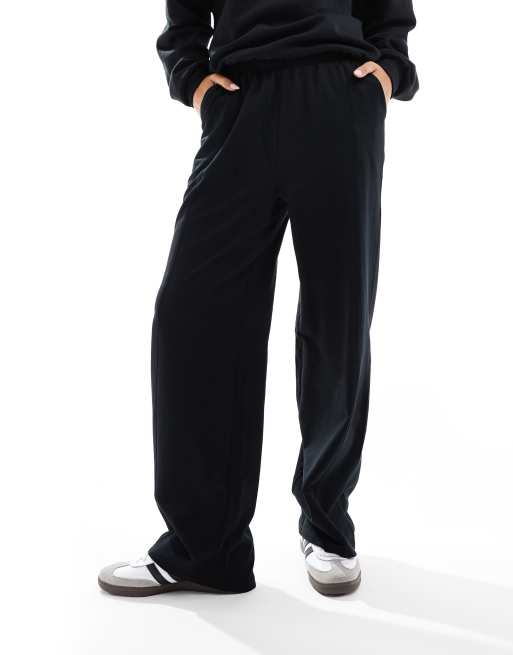 ASOS DESIGN straight leg trackies in black, 4 of 5