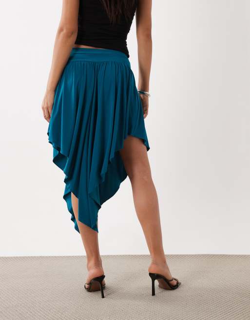 ASOS DESIGN stram midi-nederdel med V-front, rynker og længere kant bagpå i teal, 5 af 5