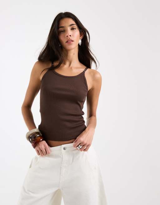 ASOS DESIGN strap detail ribbed scoop neck singlet in chocolate, 2 of 4