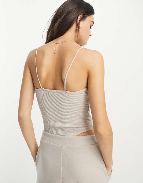 https://images.asos-media.com/products/asos-design-strappy-bodysuit-in-rib-button-detail-in-neutral-heather/202465760-3?$n_550w$&wid=550&fit=constrain