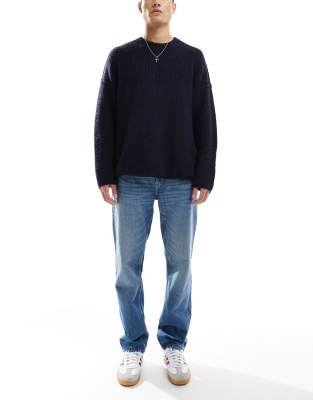 Stretch-Jeans mit geradem Schnitt in mittelblauer Waschung Blau 45 Short