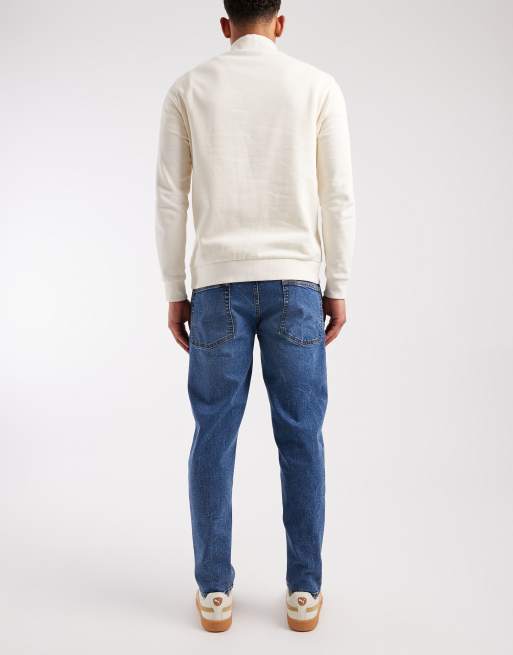 ASOS DESIGN – Stretch-Karottenjeans in dunkelblauer Waschung, 3 von 5