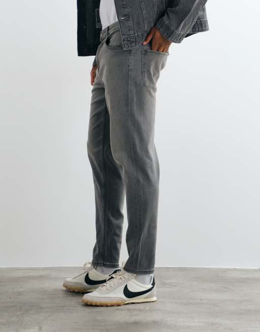 ASOS DESIGN stretch tapered jeans in grey, 2 of 5