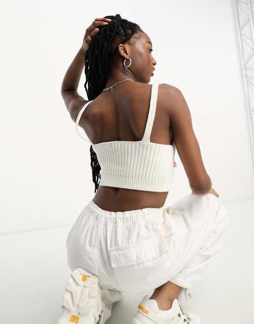 ASOS DESIGN – Strick-Bustier in Cremeweiß mit Anhängerdetail, 2 von 4