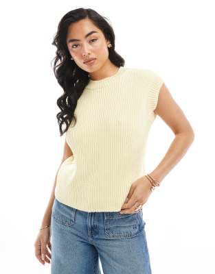 ASOS DESIGN - Strick-Tanktop in Buttermilch-Gelb