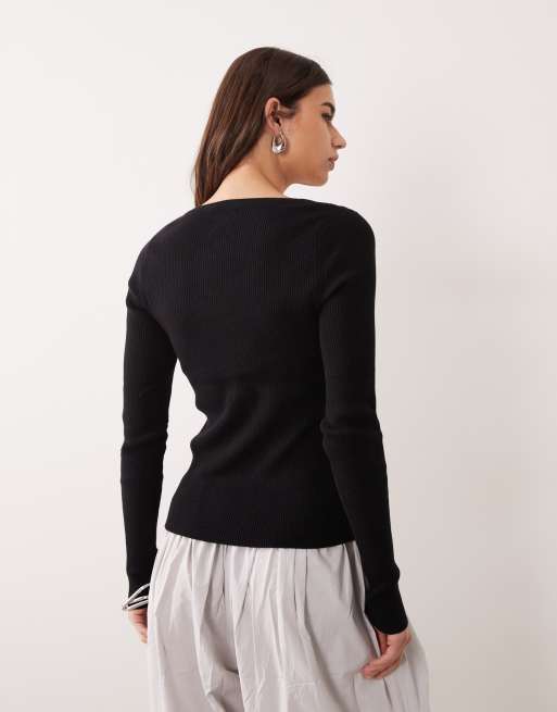 ASOS DESIGN – Strickjacke aus Baumwollmix in Schwarz mit U-Ausschnitt und Kontrastknöpfen, 4 von 4