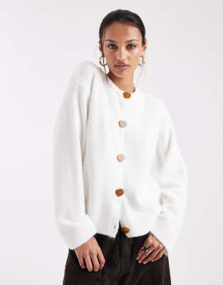 ASOS DESIGN - Strickjacke aus Wollmix in Grau mit Knopfleiste-Weiß