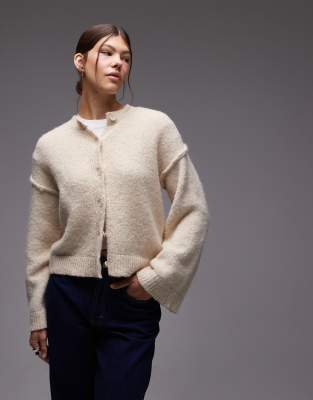 ASOS DESIGN - Strickjacke in Creme aus Wollmix mit sichtbaren Nähten-Weiß