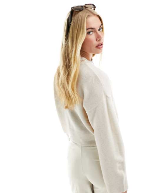 ASOS DESIGN – Strickjacke in Creme mit Streifen, durchgehender Knopfleiste und Rundhalsausschnitt, 3 von 4