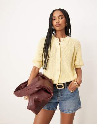 ASOS DESIGN - Strickjacke in Gelb mit Raglanärmeln