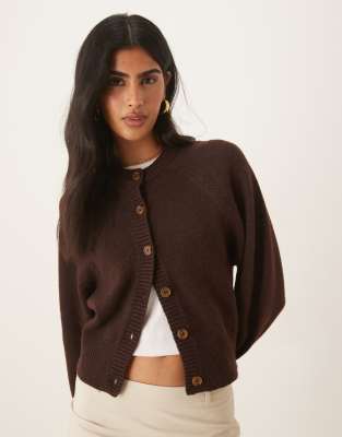 ASOS DESIGN - Strickjacke in Schokobraun mit Raglanärmeln und Rundhalsausschnitt-Brown