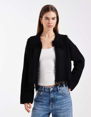 ASOS DESIGN - Strickjacke in Schwarz mit Fransen