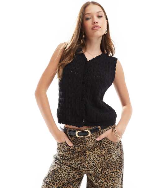 ASOS DESIGN – Strickjacke in Schwarz mit Muschelsaum - view 1