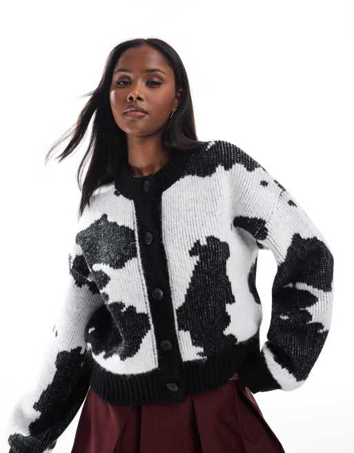 ASOS DESIGN – Strickjacke mit Kuhmuster und Rundhalsausschnitt, 3 von 4