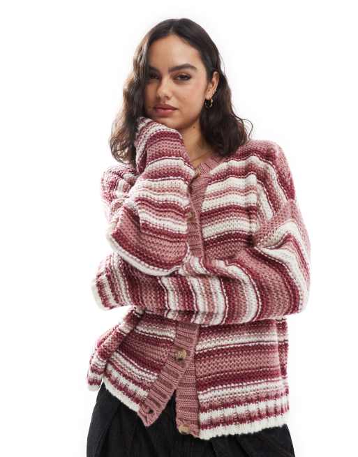 ASOS DESIGN – Strickjacke mit rosa Streifen und Rundhalsausschnitt