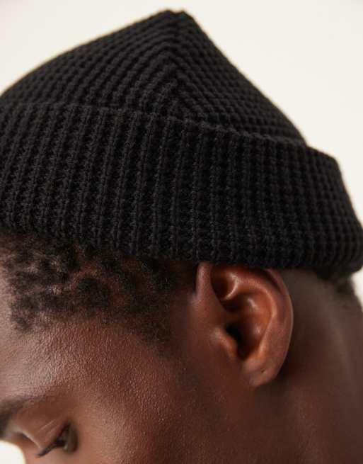 ASOS DESIGN – Strickmütze mit Waffelstruktur in Schwarz, 2 von 4