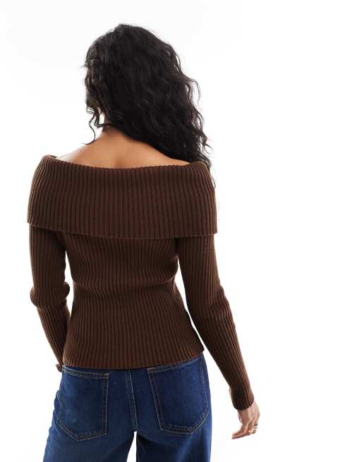 ASOS DESIGN – Strickoberteil in Schokoladenbraun mit umgeschlagenem Carmen-Ausschnitt, 3 von 4