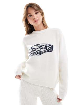 ASOS DESIGN - Strickpullover in Ecru mit Auto-Motiv-Weiß