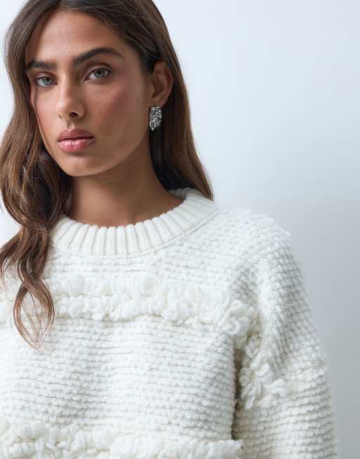 ASOS DESIGN Strickpullover in lockerer Passform mit Quastendetail in Ecru, 4 von 5
