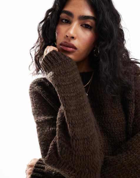ASOS DESIGN – Strickpullover in Schokoladenbraun mit Rundhalsausschnitt und kastigen Ärmeln - view 1
