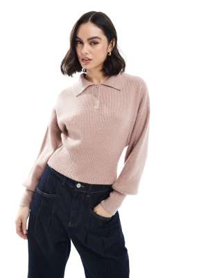 ASOS DESIGN - Strickpullover in Steingrau mit Polokragen und strukturiertem Taillendetail-Neutral