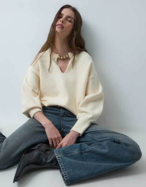 ASOS DESIGN Strickpullover mit metallischem Besatz in Goldoptik in Ecru - view 1
