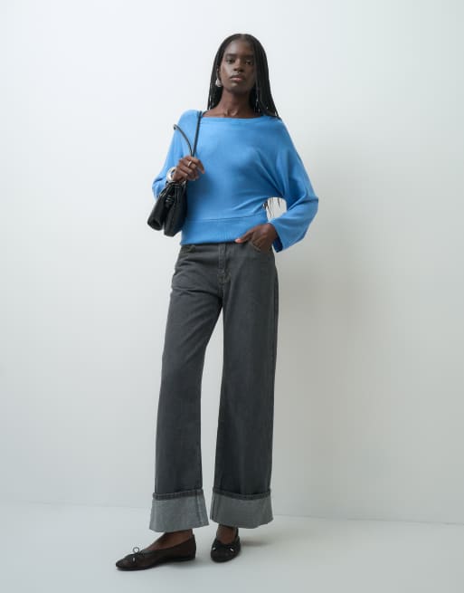 ASOS DESIGN Strickpullover mit weichem Griff und U-Boot-Ausschnitt in Blau, 2 von 4
